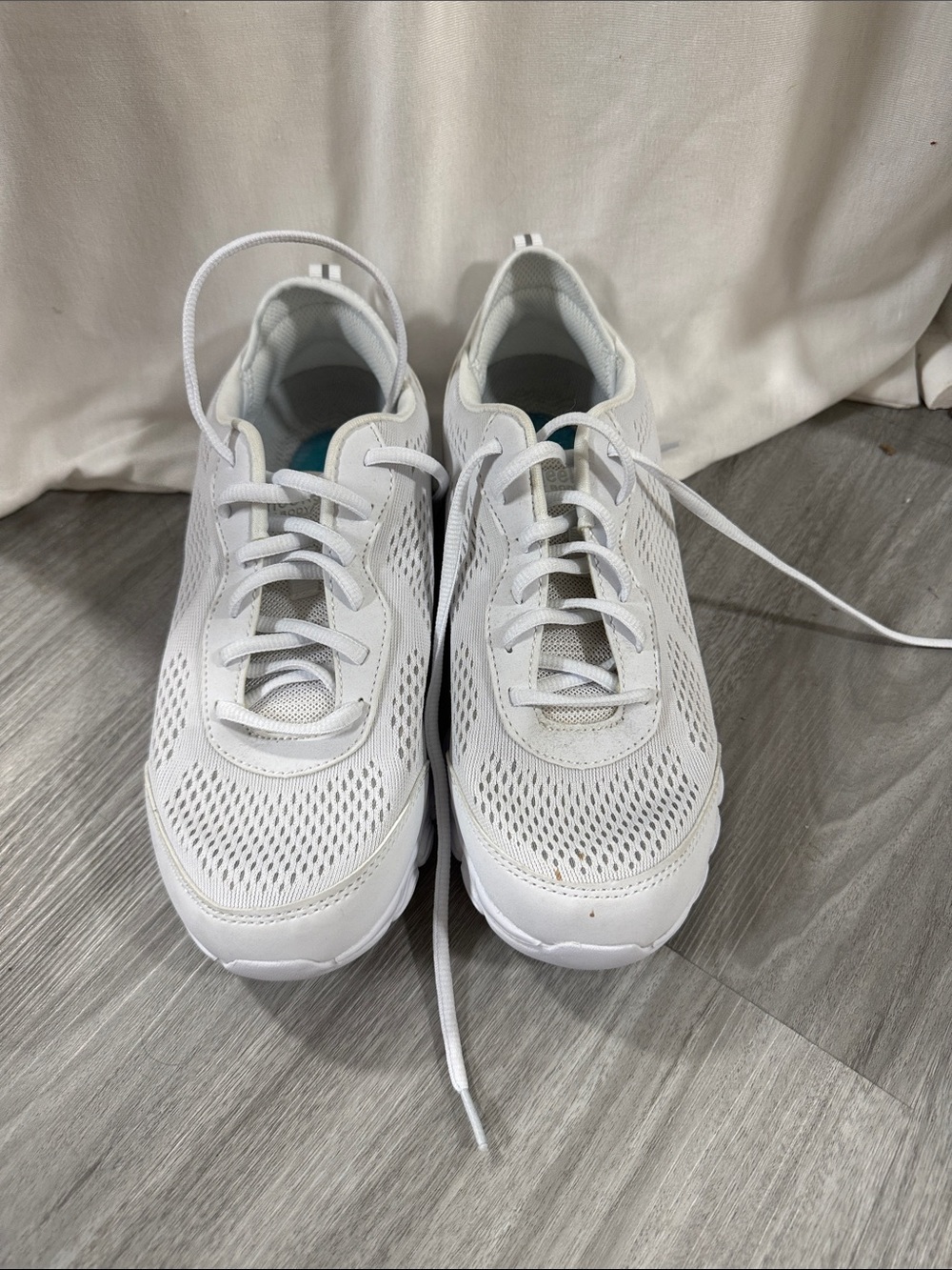Women's White Breathable Athletic Sneakers